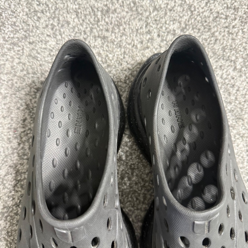 Kane Revive Active Recovery Shoes Carbon Black Mens 7 Womens 9 Slip On Speckled - Picture 2 of 7